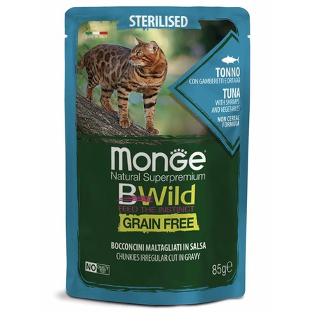 Monge Cat BWild Grain Free полнорационный влажный корм для стерилизованных кошек, беззерновой, с тунцом, креветками и овощами, кусочки в соусе, в паучах - 85 г фото 1