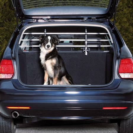 Решетка для багажника Trixie для собак ширина 96-163 см, высота 34-48 см серебряно-черная фото 1