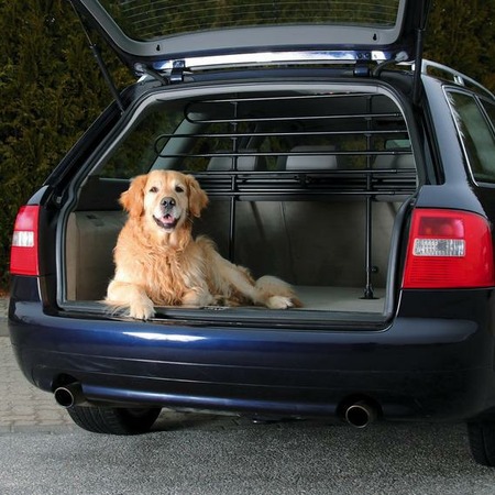 Решетка для багажника Trixie раздвижная в автомобиль для собак фото 1